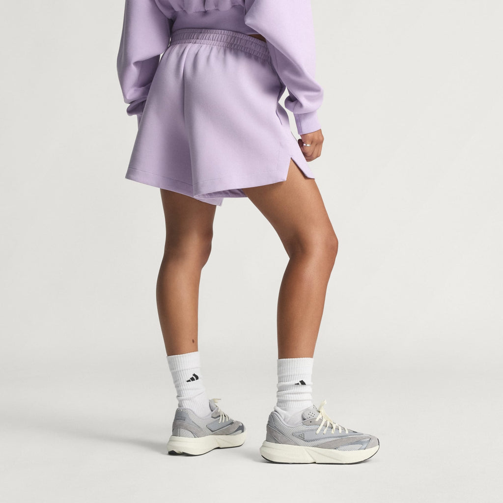 Shorts soltos Soft Lux